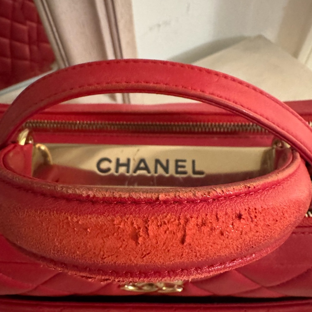 Chanel Red Quilted Satchel - Picture 5 of 8